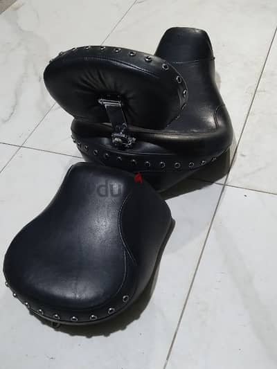 Harley Davidson Mustang seats and backrest