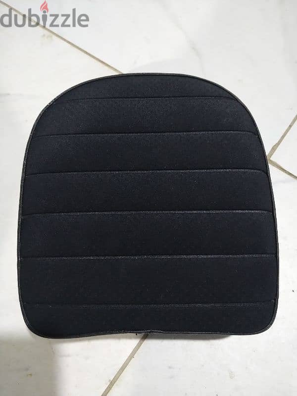 Moto Guzzi V9 bobber rear seat 0