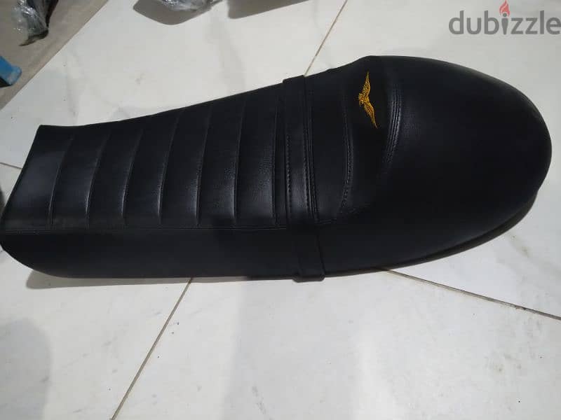 Moto Guzzi Cafe Racer seat for V7 1