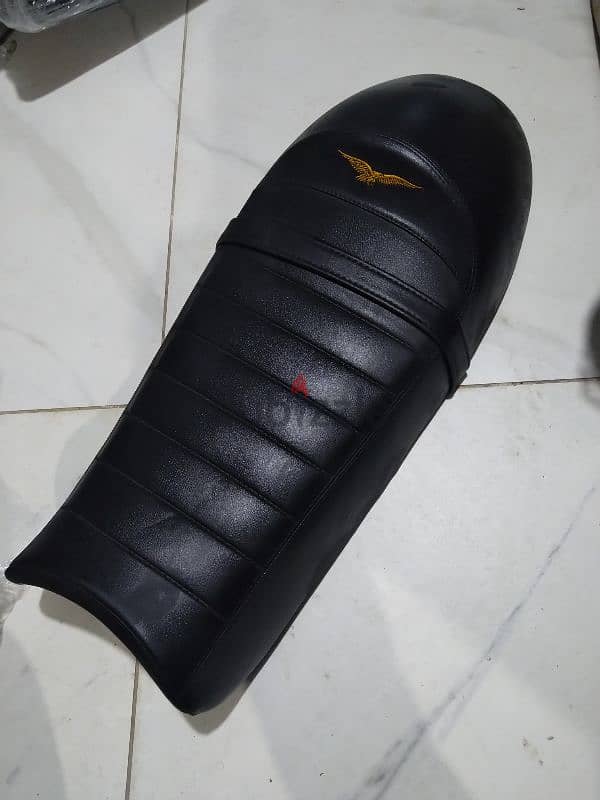 Moto Guzzi Cafe Racer seat for V7 4