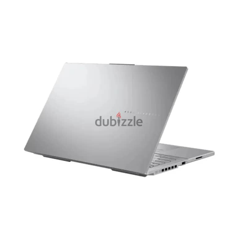 1000 $       ASUS - Vivobook Pro 15 OLED 1