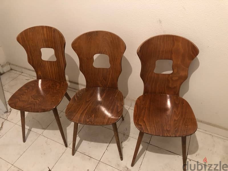 3 vintage artdeco chairs in excellent condition. 120$ 0