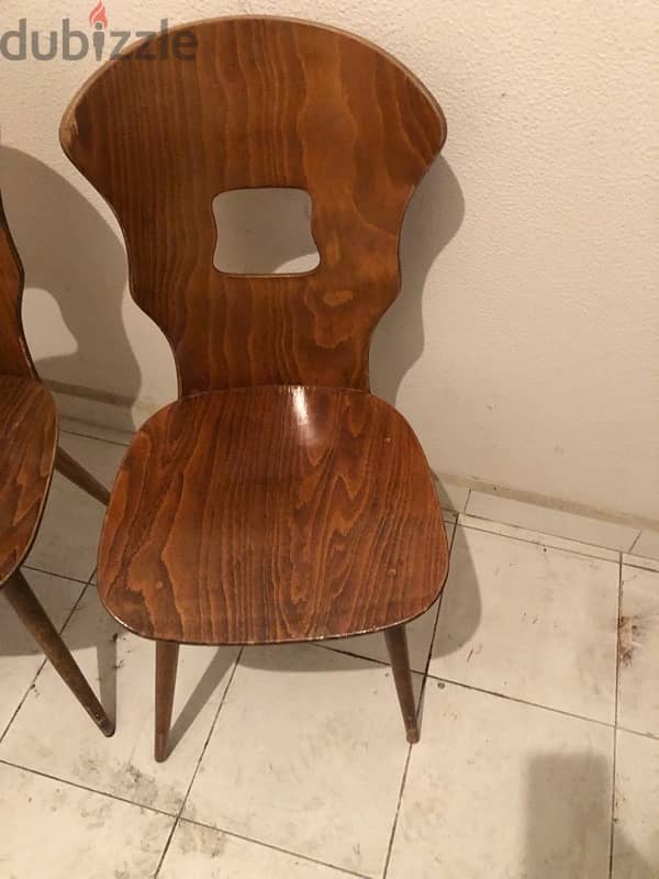 3 vintage artdeco chairs in excellent condition. 120$ 3