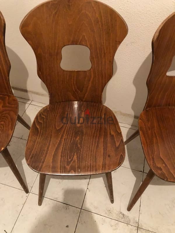 3 vintage artdeco chairs in excellent condition. 120$ 4