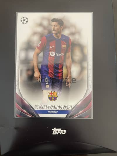 2024 Topps Soccer Trading Card - Barcelona Robert Lewandowski #11