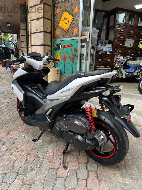 Yamaha aerox 155 معدله مع زوايد 16