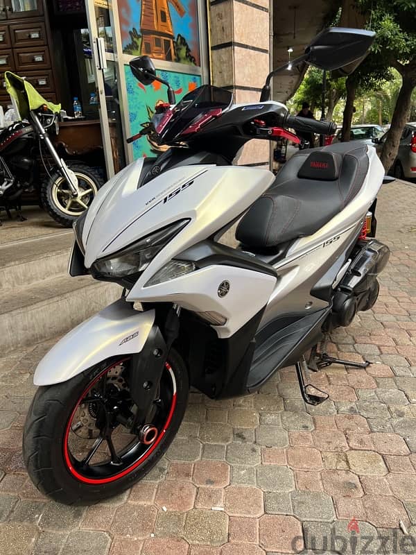 Yamaha aerox 155 معدله مع زوايد 17