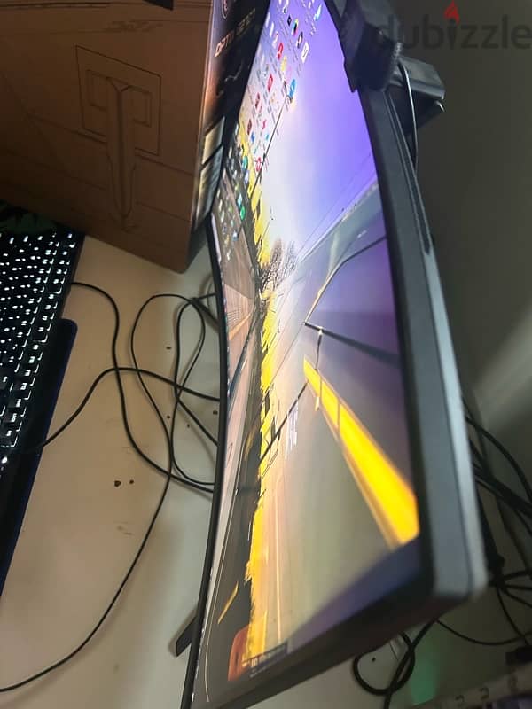 MSI G27C7 Monitor 2