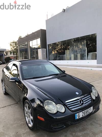 Mercedes-Benz c230 model 2005