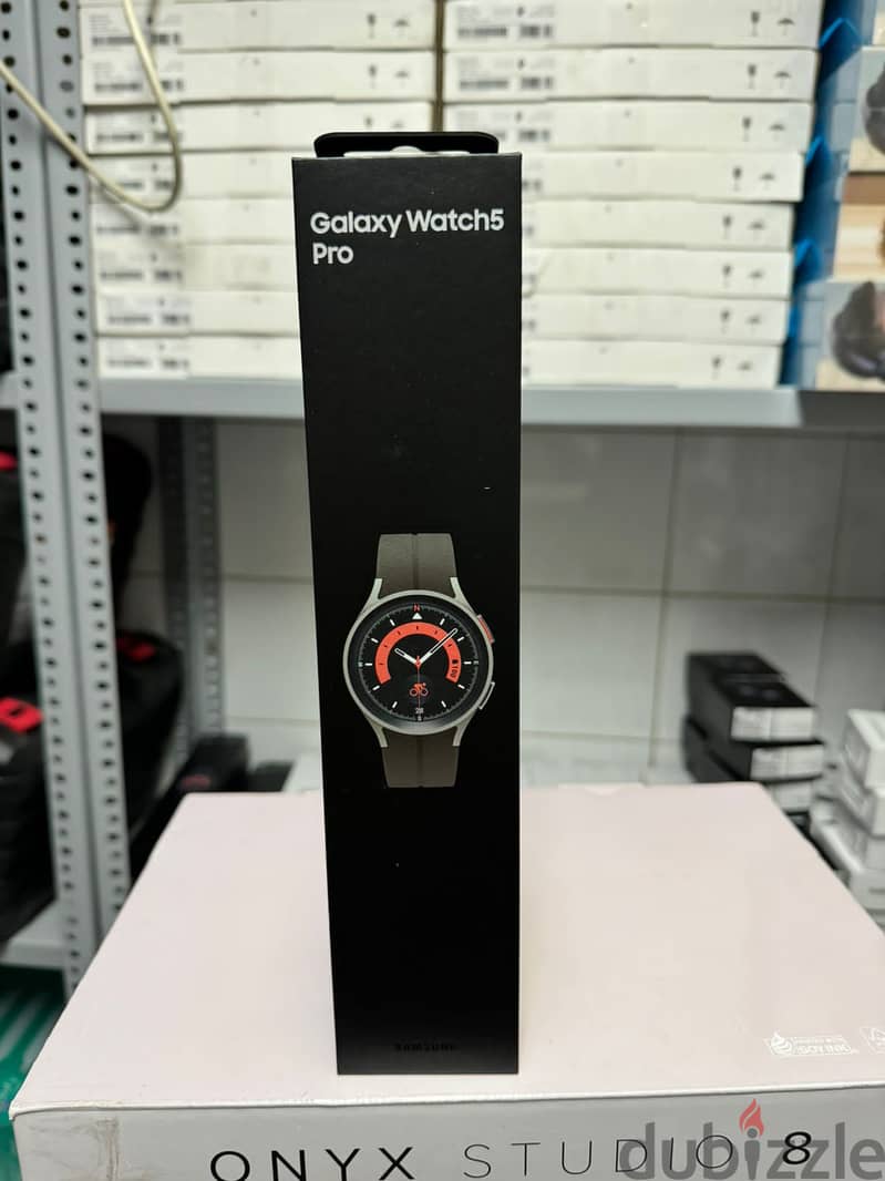 Samsung galaxy watch 5 pro 45mm r920 gray titanium amazing & new offe 0