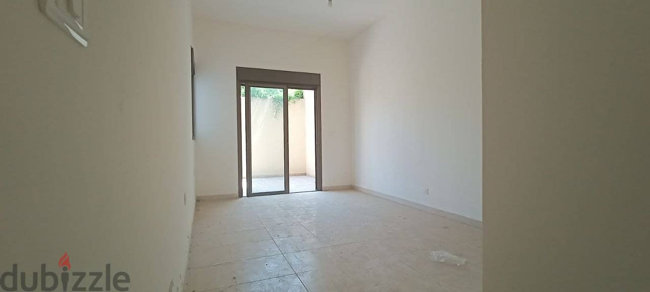 Apartment in Zouk Mikael for Sale - شقة في زوق مكايل للبيع 0