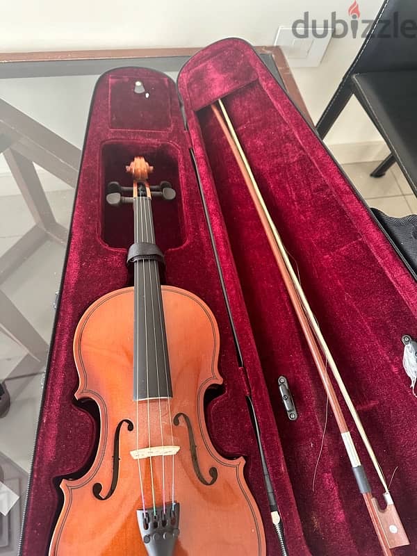 violin for sale with violin shoulder rest and all its original stuff 2