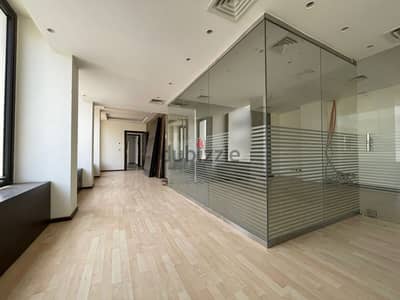 JH24-3755 Office 200m for rent in Downtown Beirut, $ 3,333 cash