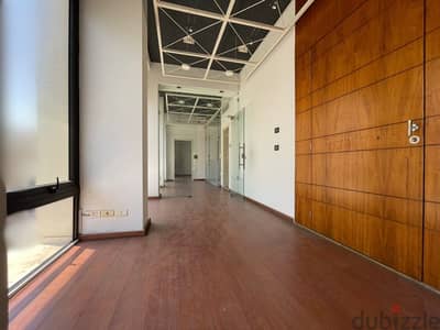 JH24-3757 Office 200m for rent in Downtown Beirut, $ 3,333 cash