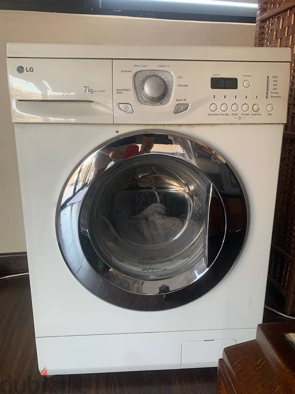 LG washing machine 7Kg 0