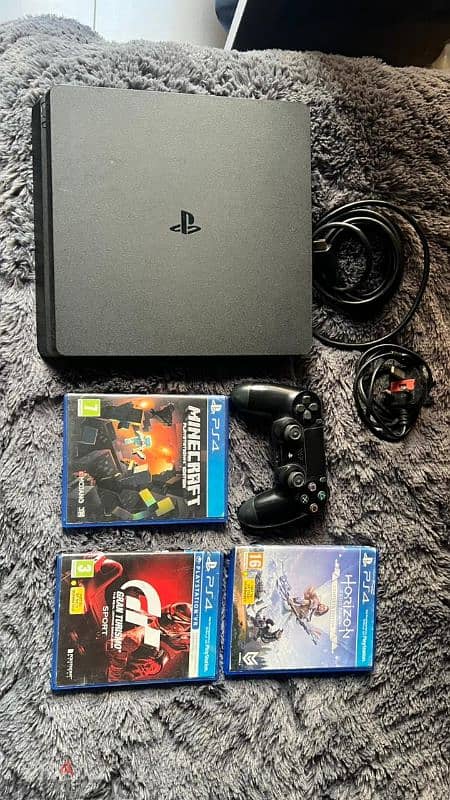 play station 4 0