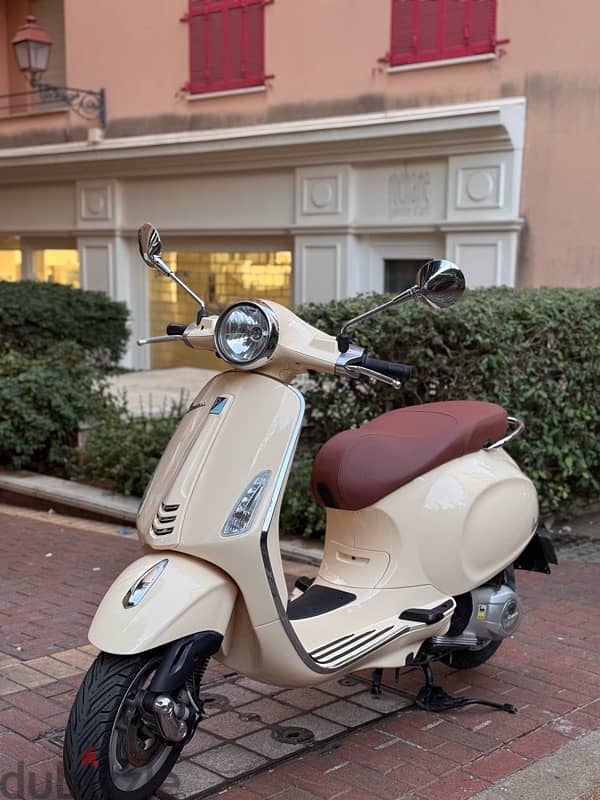 Limited Edition Vespa Primavera 0