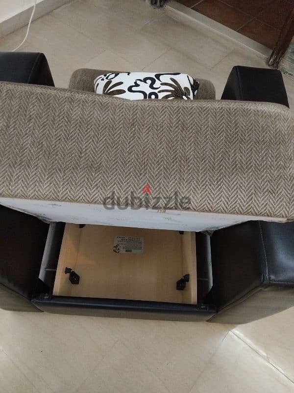 living room for sale غرفة جلوس للبيع 4