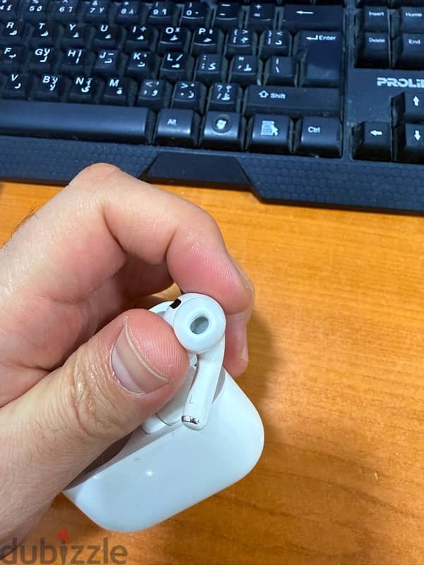 Apple AirPods Pro 0