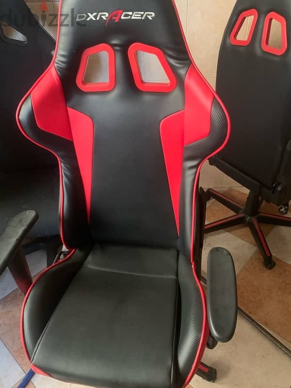 Dxracer gaming chair 0