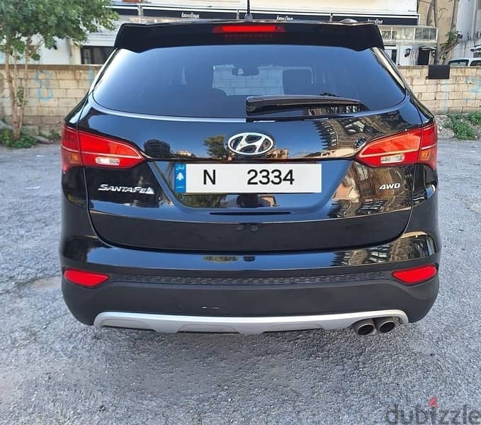 Premium Low Mileage Hyundai Santafe 2015 + VVIP plate number 0