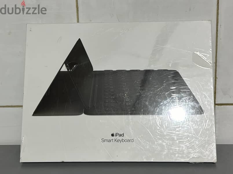 Apple Ipad Smart Keyboard ipad 9 english black MX3L2 Exclusive & new 0