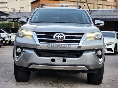 2016 Toyota Fortuner VX-R V6 4x4