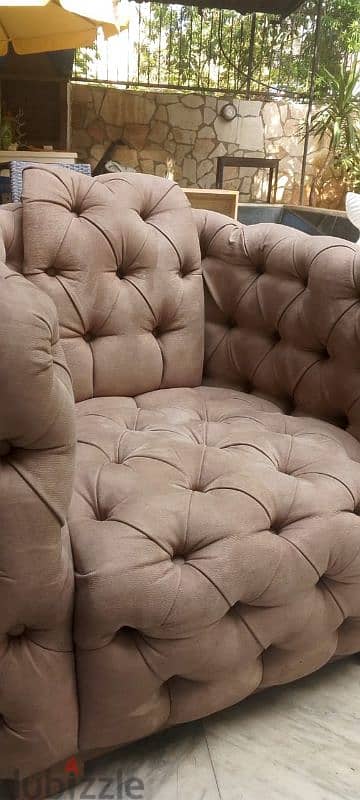 single sofa 4