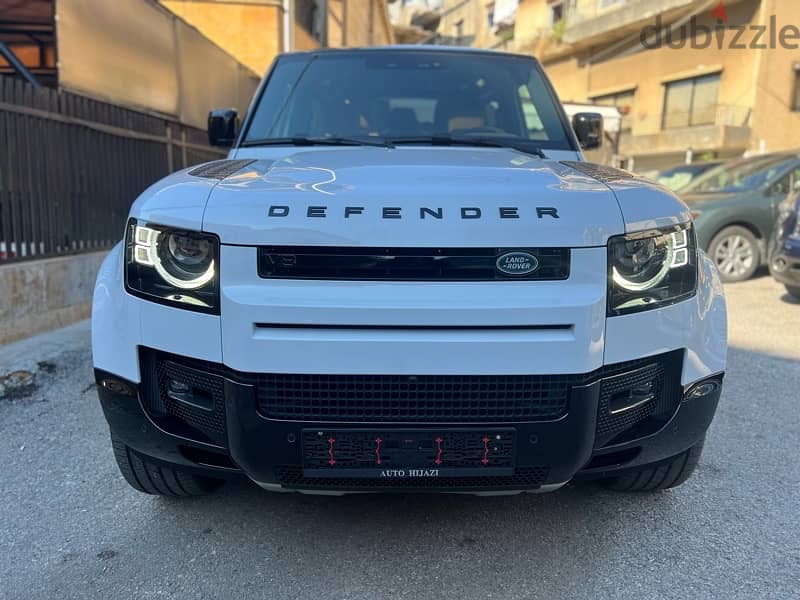 Land Rover Defender 2023 0