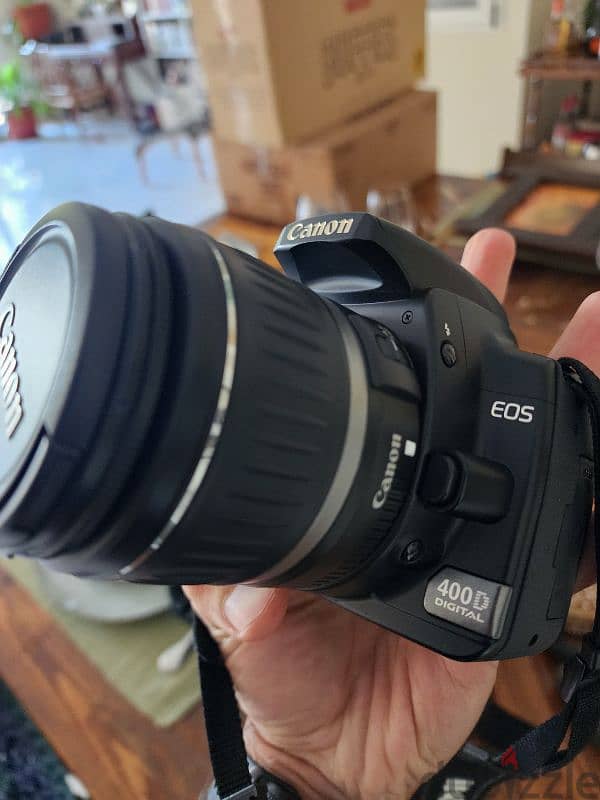 Canon 400D Digital SLR Camera with 18-55 Lens 2