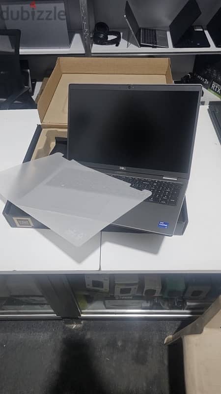 Laptop Dell Latitude 13Th Gen i7-1370P-14Core 1