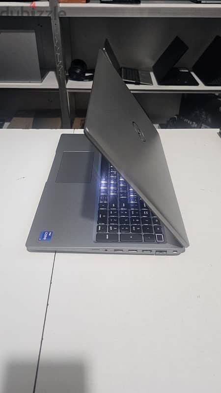 Laptop Dell Latitude 13Th Gen i7-1370P-14Core 2