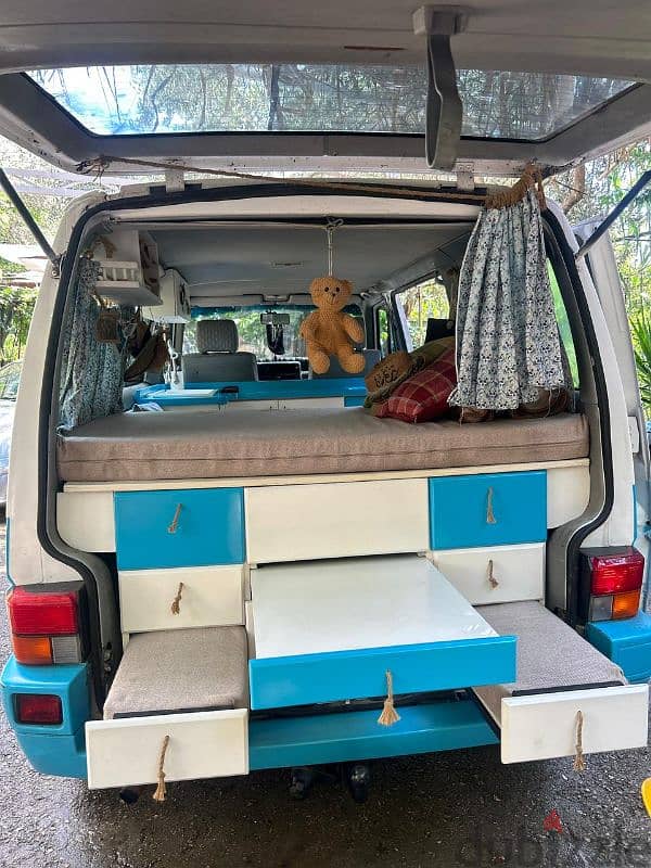 Camper Van 1