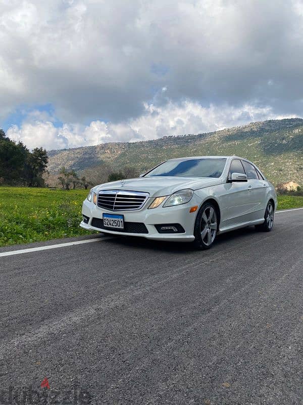 Mercedes-Benz E-Class 2011 0