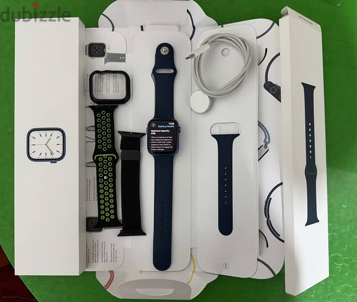 Apple Watch Series 7 45mm (Navy) 1