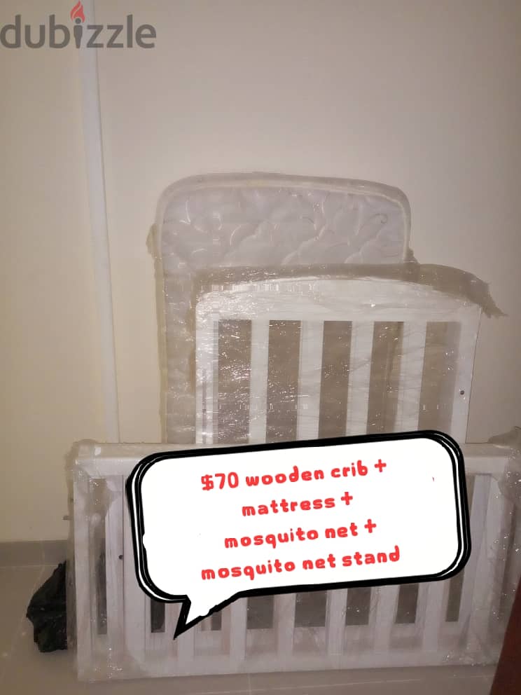 wooden crib with mattress mosquito net and mosquito net stand 0