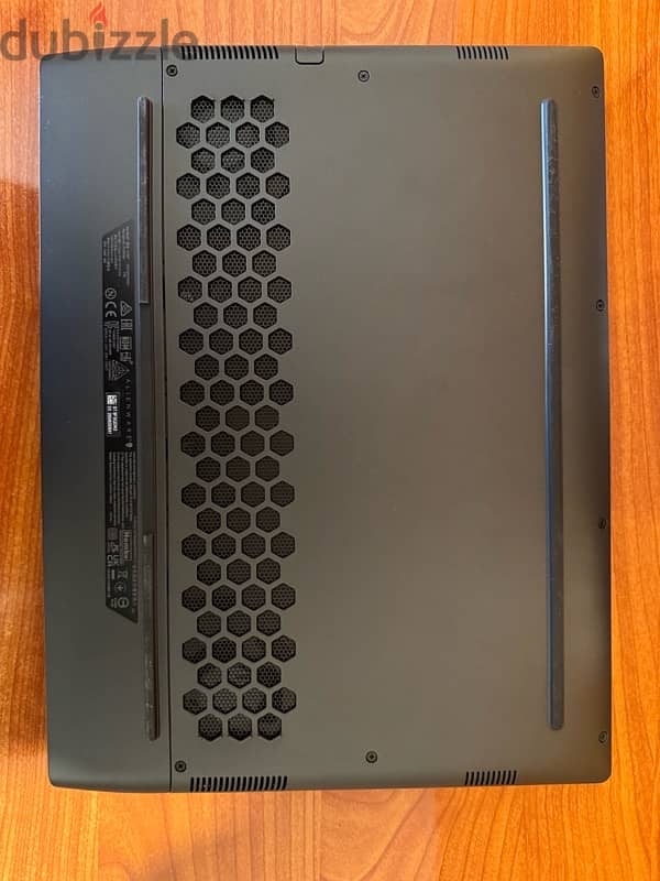 Alienware M15 R7 4