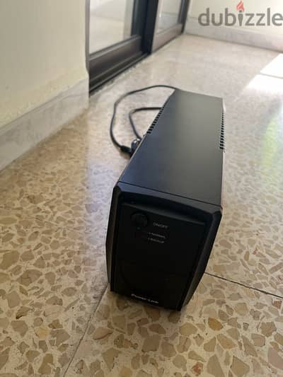 UPS device