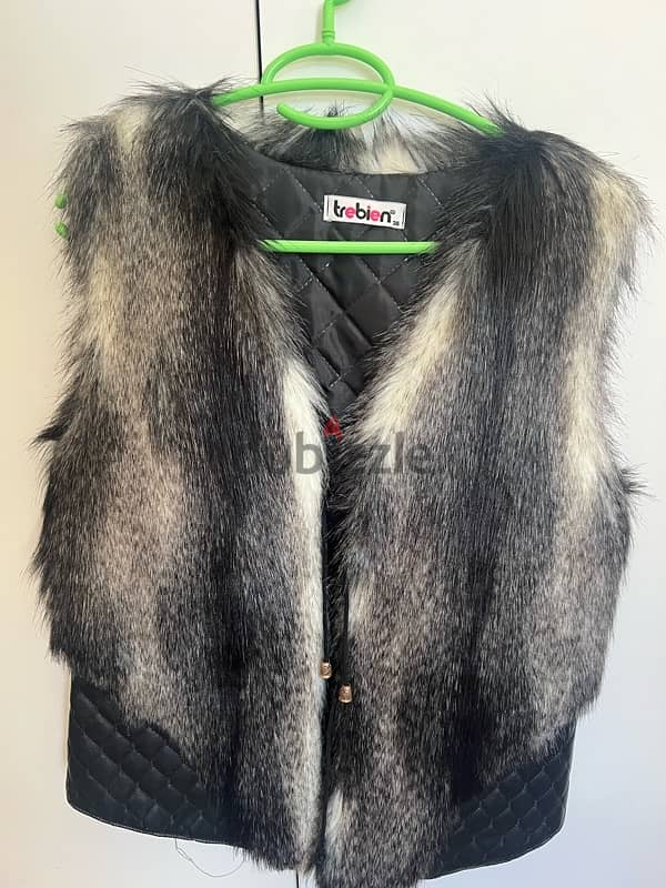 fur gilet 0