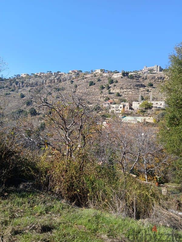 ارض للبيع في الشوف بتلون land for sale in shouf batlon 16