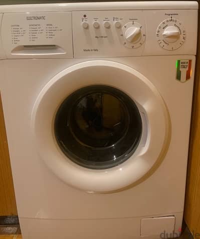 washer - barely used 6 months only