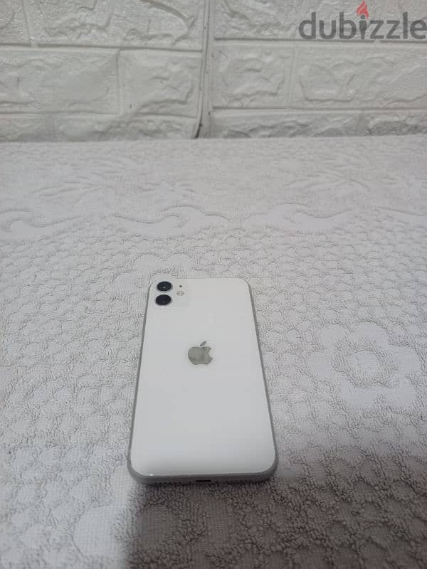 iphone 11 128GB - excellent condition 2