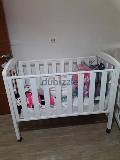 baby room with 2 closets + stand (namousiye) and mattress