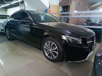 Mercedes-Benz C300 4-Matic Panoramic 2017