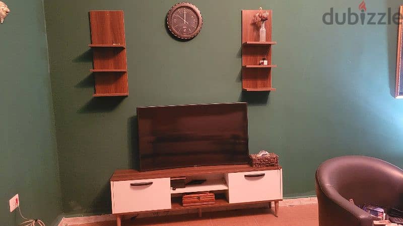 TV set 0