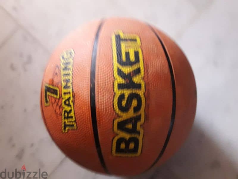 Basketball size 7 طابة باسكيت 0