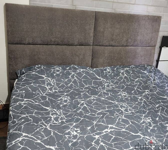 master bed plz contact:71219619 3