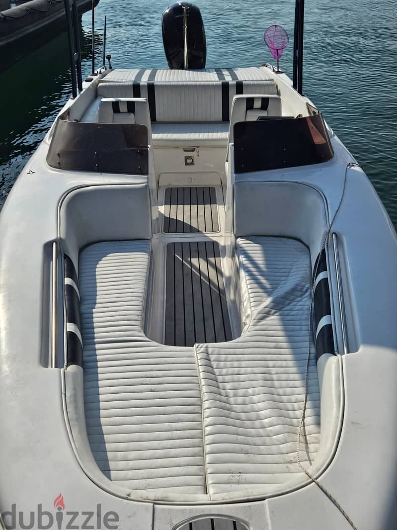 Riviera Boat with 2023 Mercury Brand New Engine 3