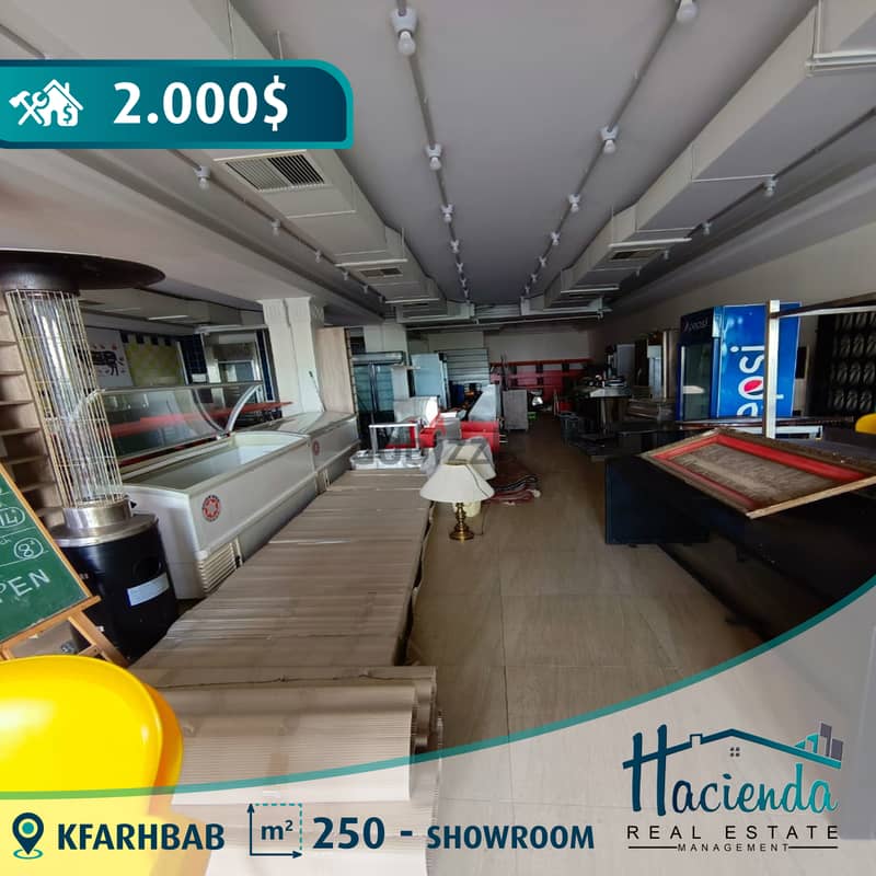 Showroom For Rent In Kfarhbab 0