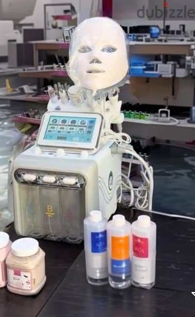 HYDRAFACIAL MACHINE 7 in 1